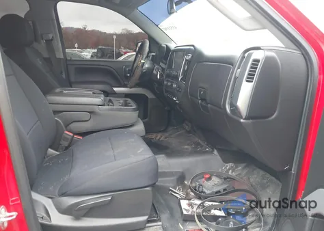 2018 Chevrolet Silverado 1500 2Lt z USA, uszkodzony, nr VIN 1GCVKREC7JZ100553